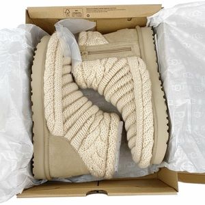 UGG Classic Mini Chunky Knit Boots Natural Beige Wool NEW Womens Size 8 NIB Rare